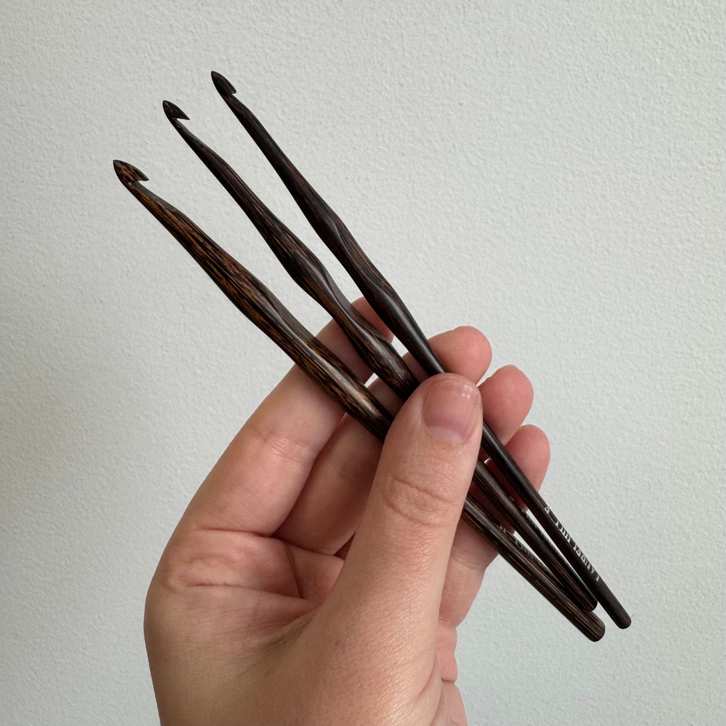 Bryspun Palmwood Crochet Hook