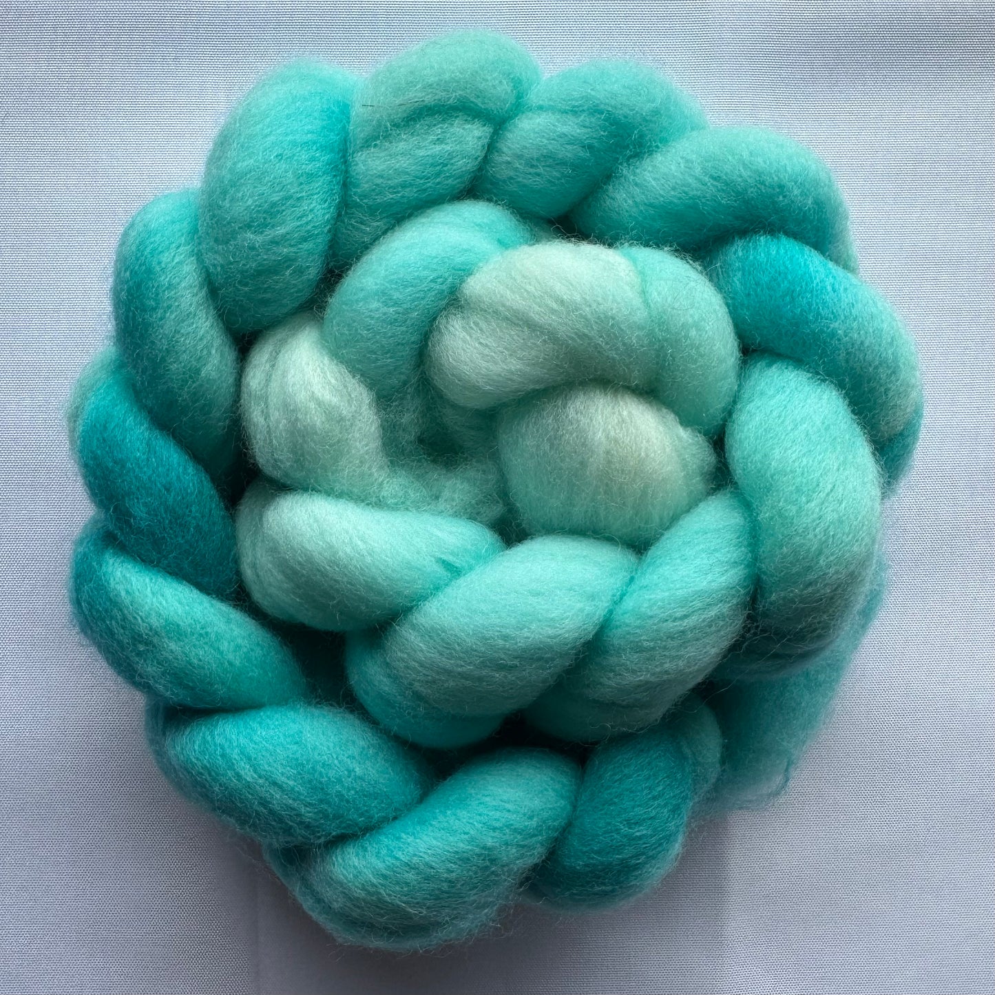 Two Springs Fiber Arts: Falkland Wool Roving