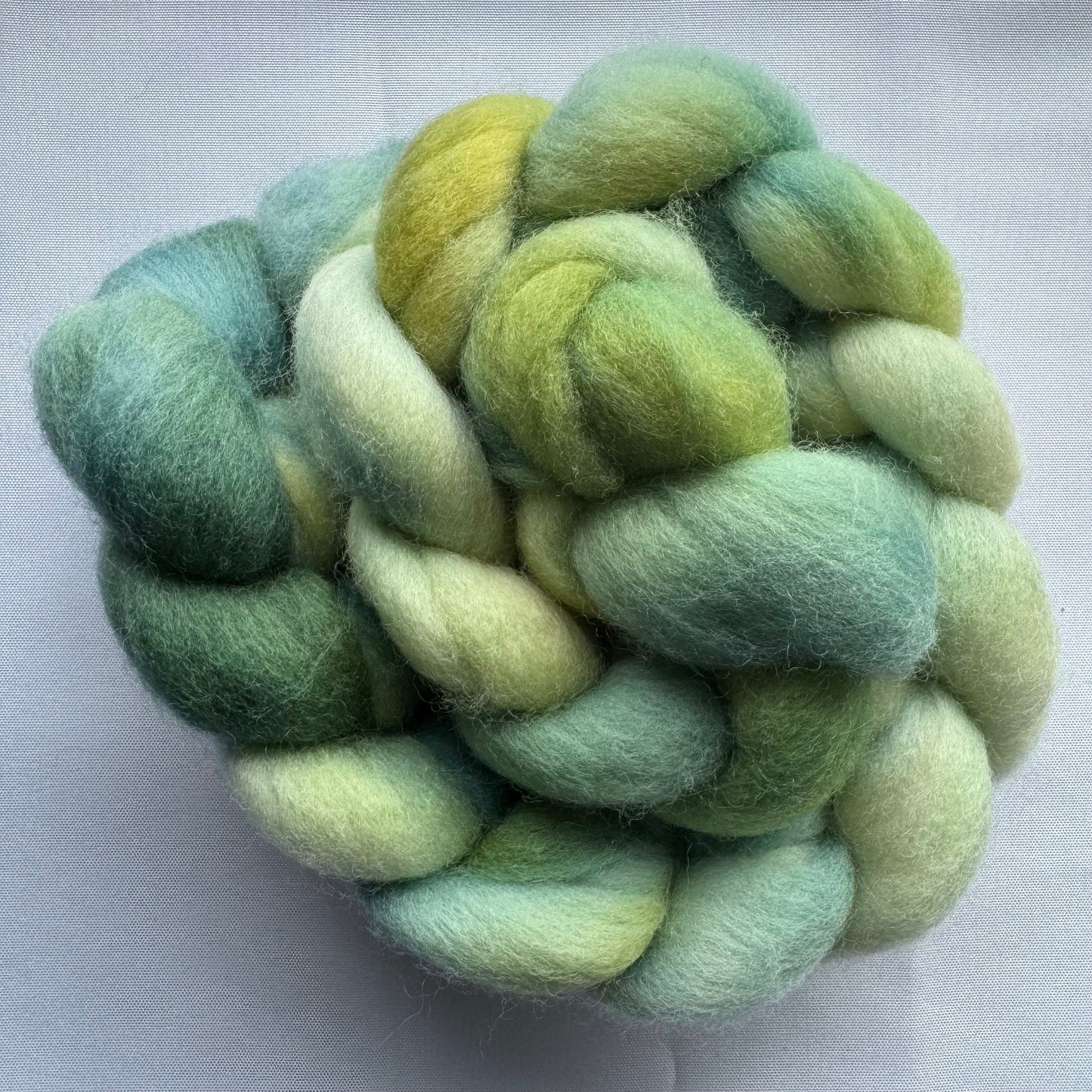 Two Springs Fiber Arts: Falkland Wool Roving