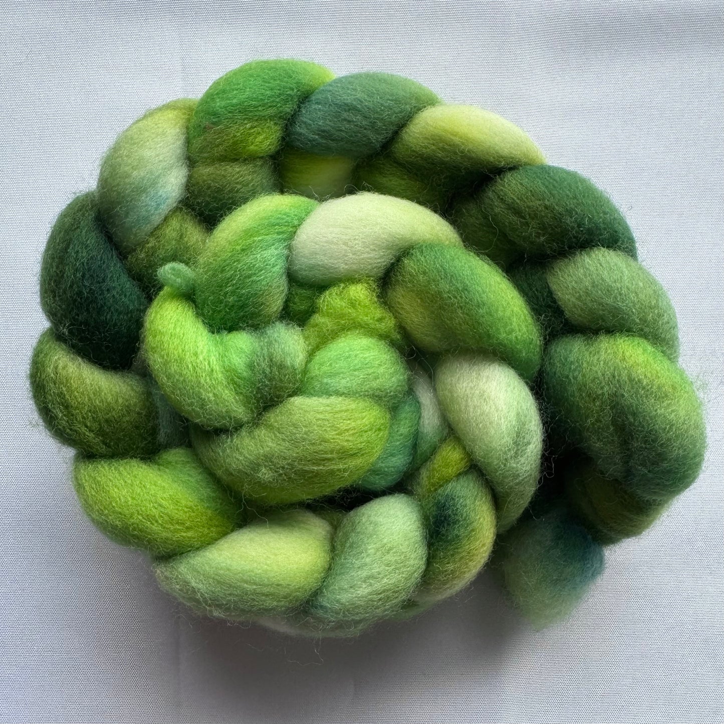 Two Springs Fiber Arts: Falkland Wool Roving