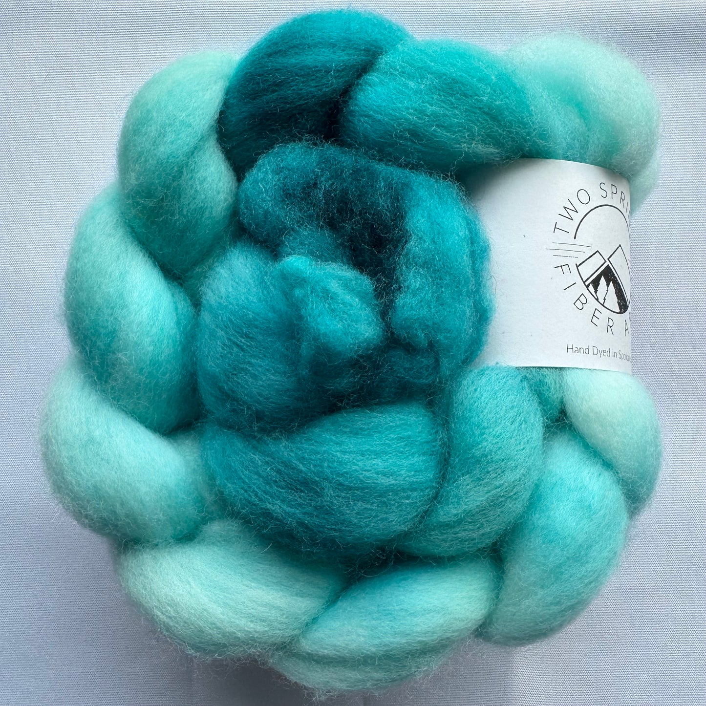 Two Springs Fiber Arts: Falkland Wool Roving