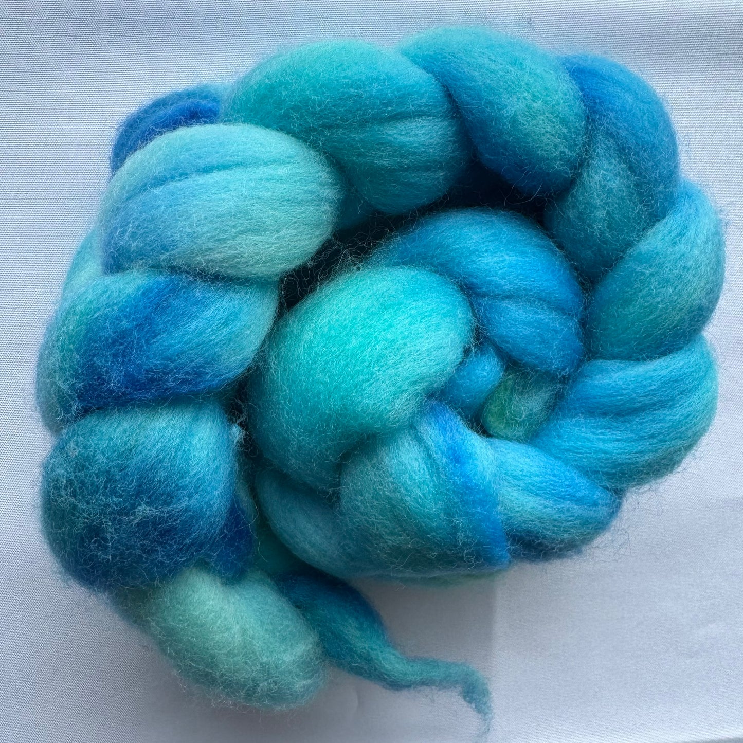 Two Springs Fiber Arts: Falkland Wool Roving