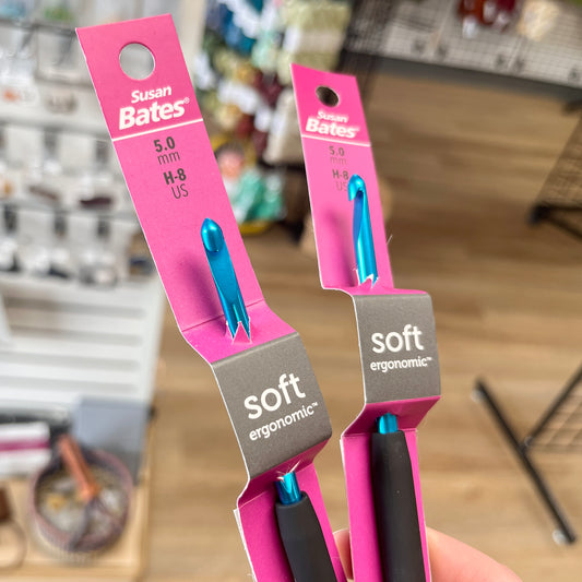 Susan Bates Silvalume Soft Ergonomic Crochet Hooks