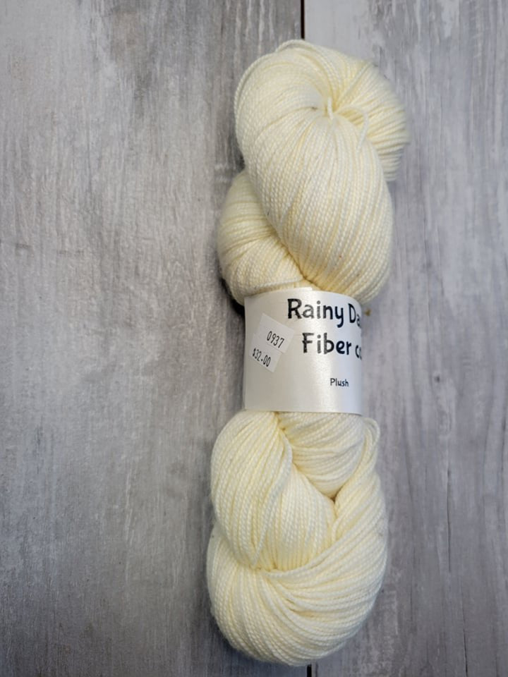 Trilogy Yarns Plush Fingering