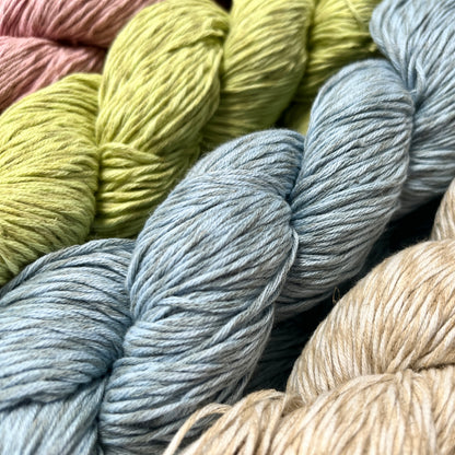 Urth Yarns Etesia