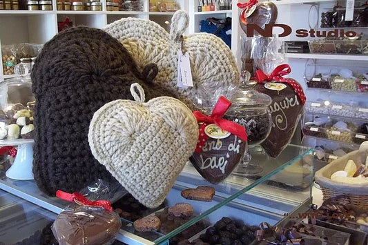 Crocheted Heart Pillow Kit