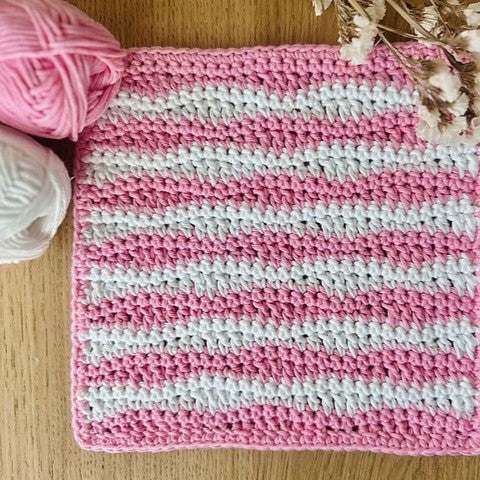 Beginning Crochet Classes (5/2025)